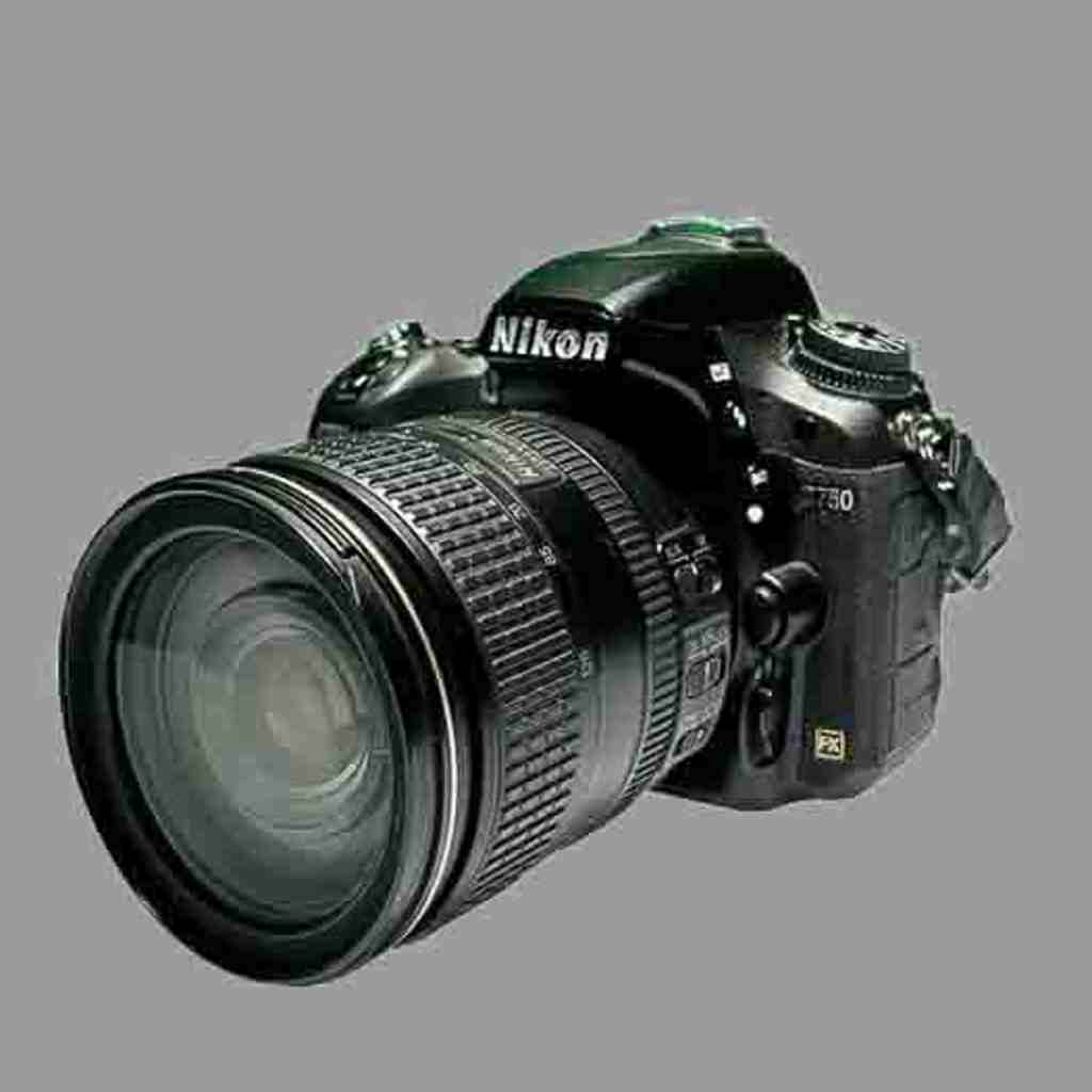Nikon VR 24-120mm 1.4 Lens